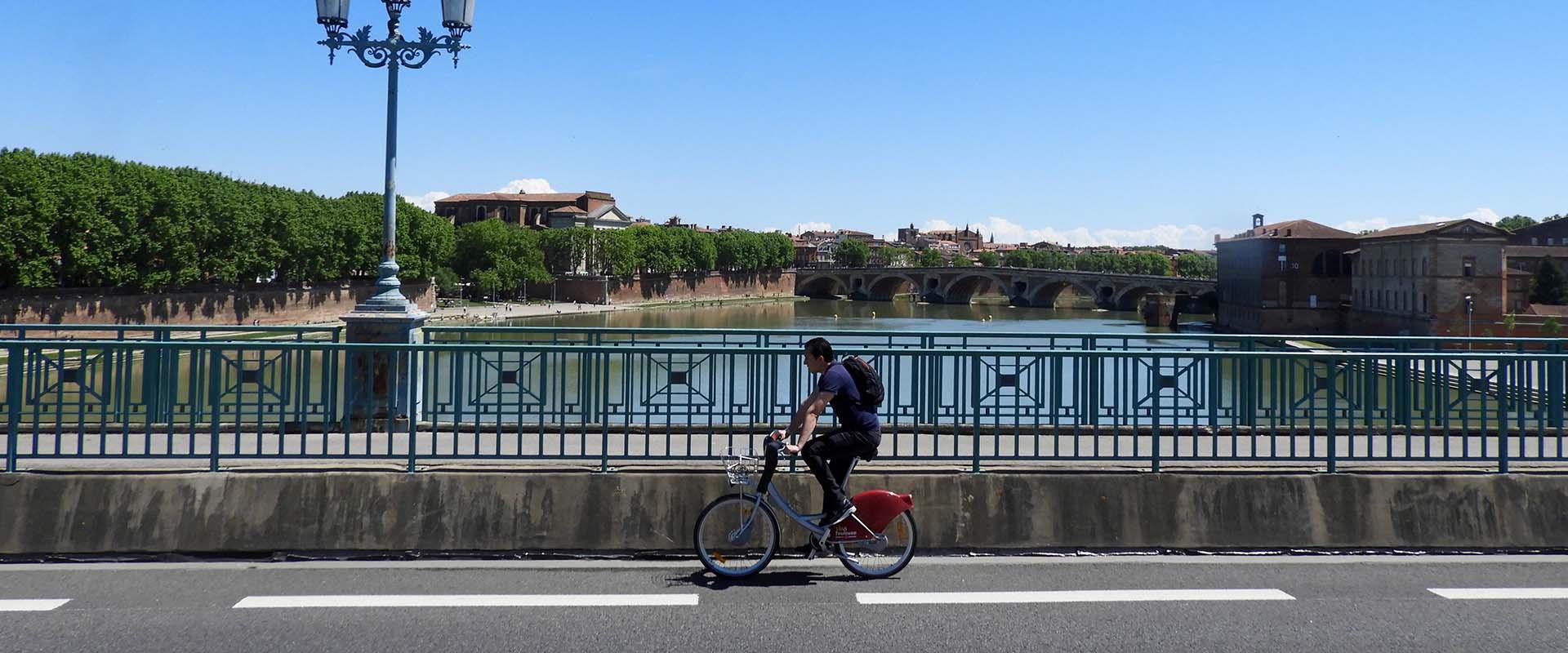 Se déplacer à vélo à Toulouse