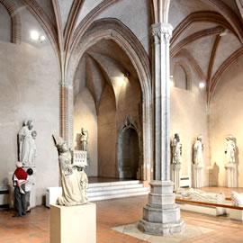 Salle des sculptures gothiques au musée des Augustins